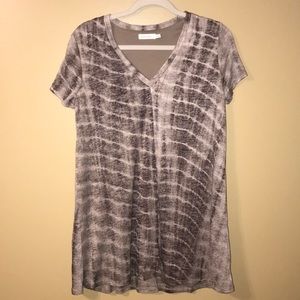 Boutique Brown V-neck blouse Small